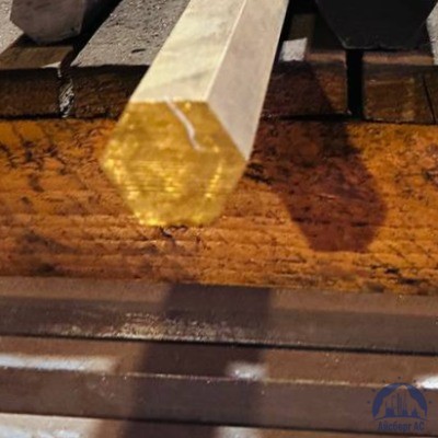 Шестигранник латунный 5,5 мм ЛС59-1 ГОСТ 2060-2006 купить в Новосибирске